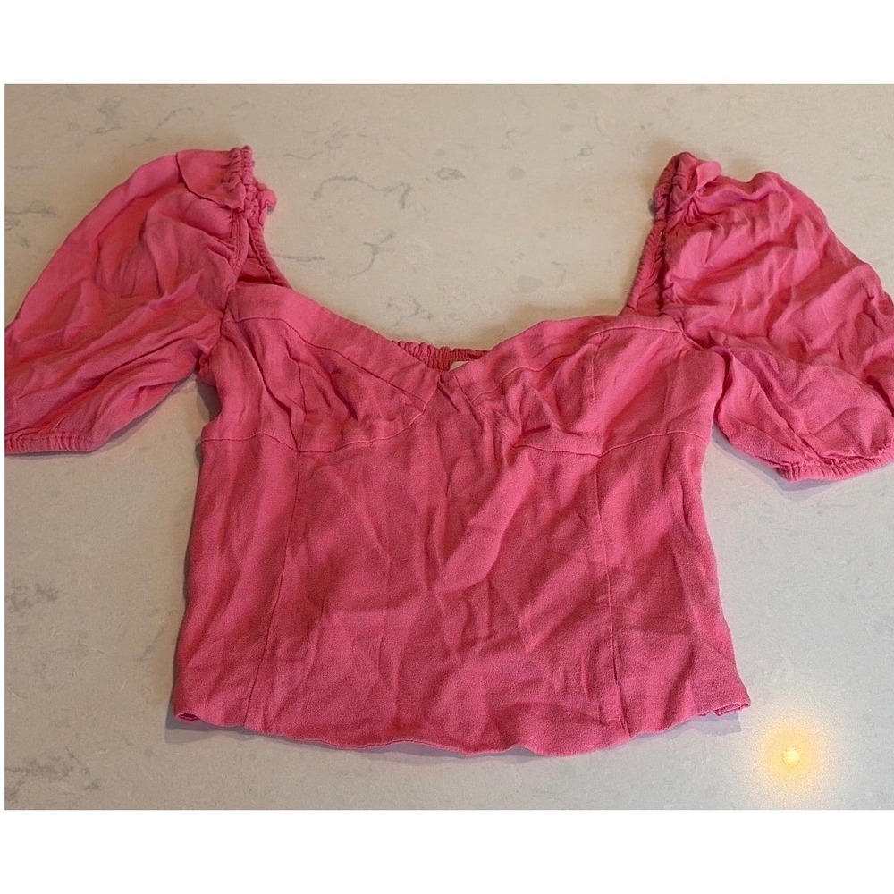 Wilfred Aritzia Puff Sleeve Blouse Womens S Pink Smocked Crop Top Cottagecore - Picture 3 of 9